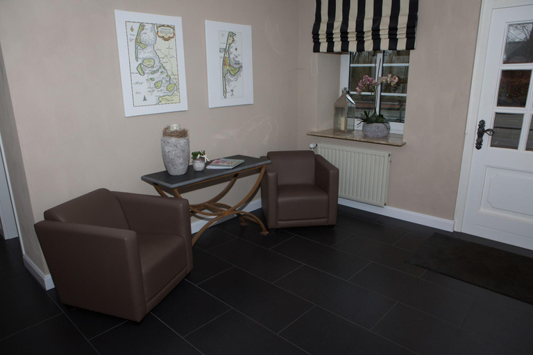 Public Area 3, Eichhorns Hotel-Restaurant, Nordfriesland