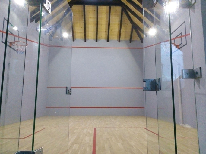 Public Area 2, Club Vila Bran, Bran