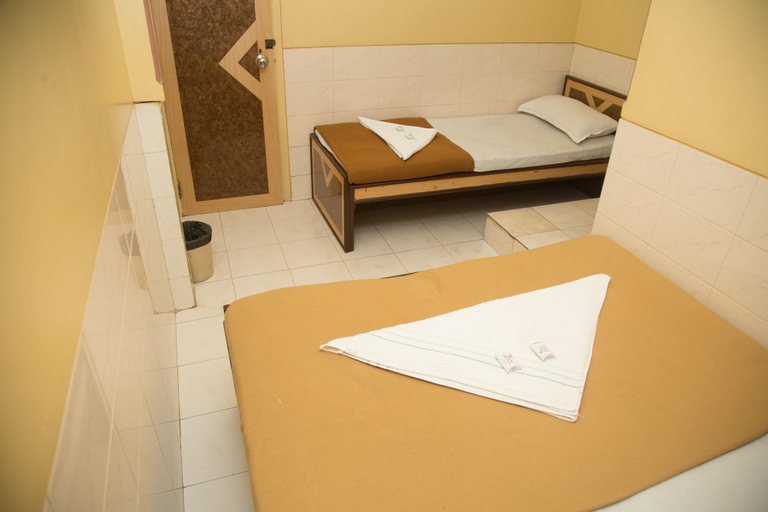 Bathroom 4, Hotel Sukoon, Mumbai City