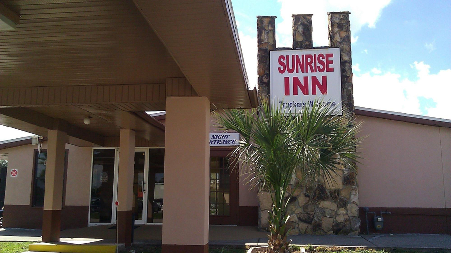 Exterior & Views 2, Sunrise Inn, Manatee
