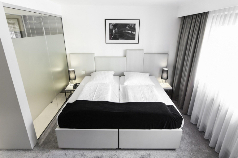 Bedroom 5, Pearl Hotel, Frankfurt am Main