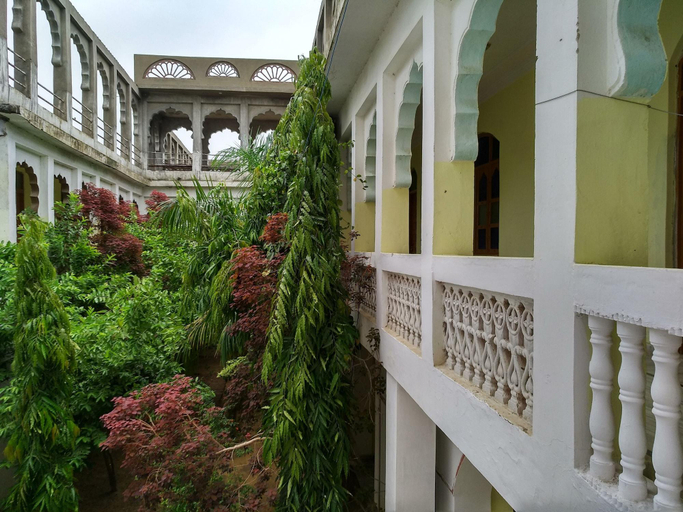 Public Area 2, Hotel radhika palace pushkar, Ajmer