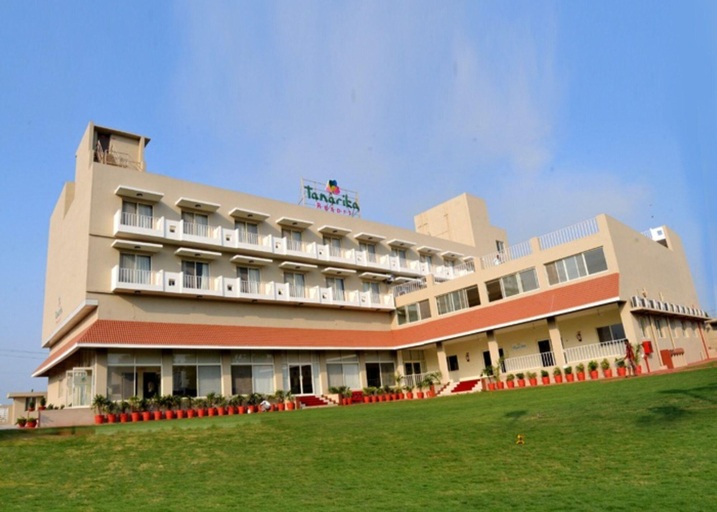 Exterior & Views, Tanarika Resort, Jalgaon