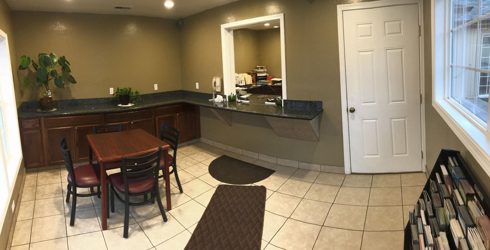 Public Area 3, Relax Inn of Medford, Jackson