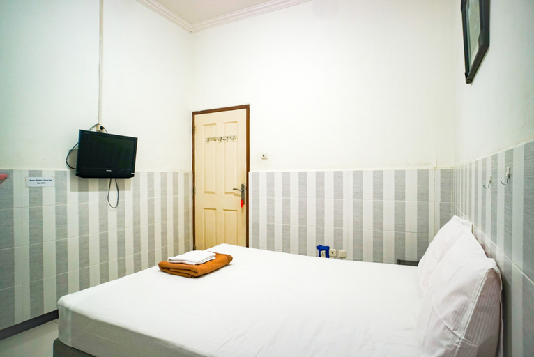 Bedroom 4, Hoki Homestay Syariah RedPartner near Rumah Sakit Dr Soetomo Surabaya, Surabaya