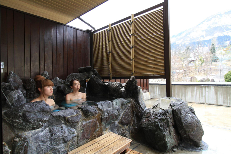 Bedroom 2, Hatukaishi Hot Spring Ishiuchi-Yungparunas, Minamiuonuma