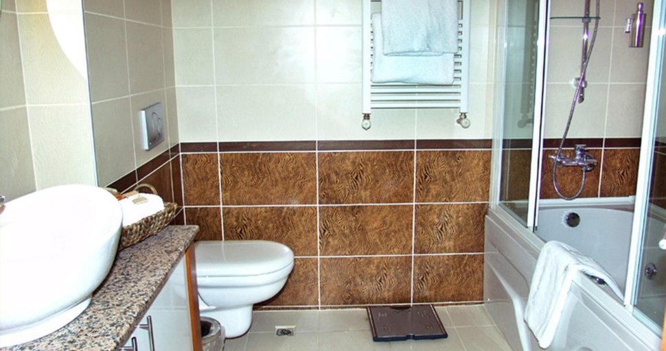 Bathroom 4, BC Burhan Cacan Hotel & Spa & Cafe, Beşiktaş