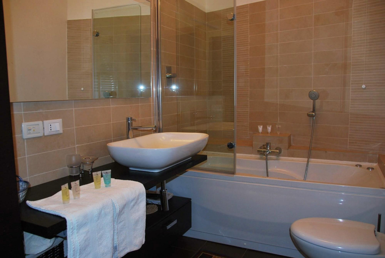 Bathroom 5, B&B Percorso Verde, Perugia