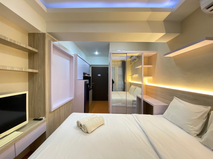 Bedroom 3, Wonderful & Stylish Studio at Jarrdin Cihampelas Apartment By Travelio, Bandung