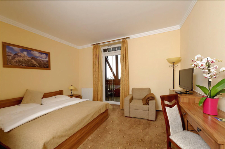 Bedroom 3, Hotel Solisko, Poprad