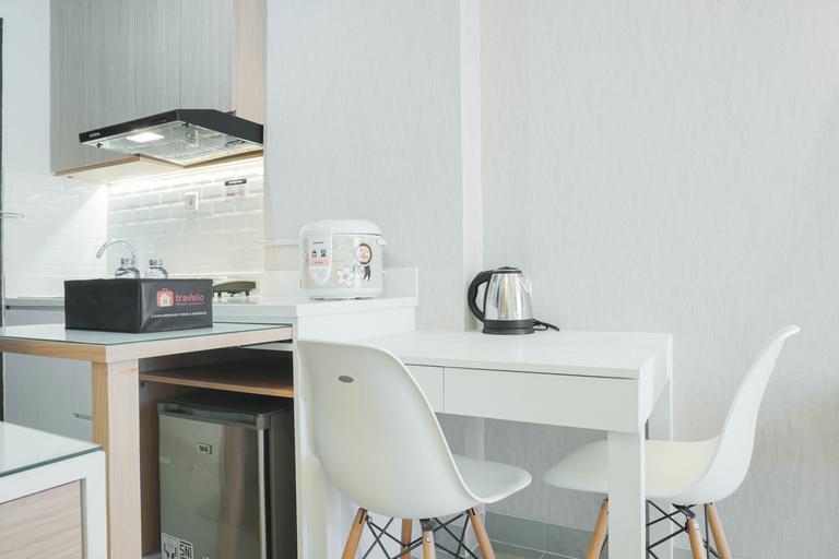 Others 4, Cozy Living Studio Mustika Golf Apartment By Travelio, Cikarang