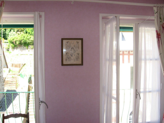 Others 5, A L'Abri des Vents, Manche