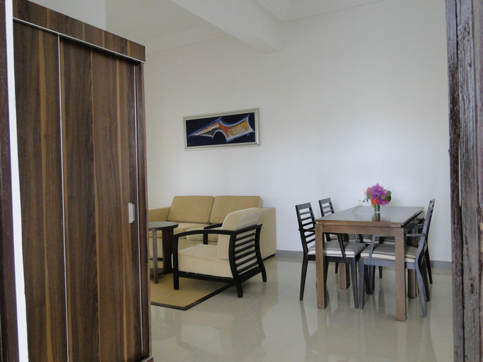 Public Area 3, IRIS HOTEL, Dakar