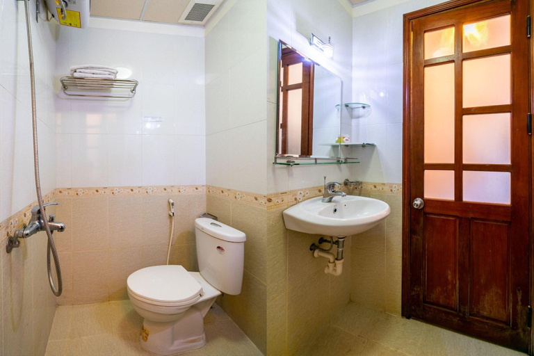 Bathroom 4, Bostand 2 Hotel Da Nang, Da Nang