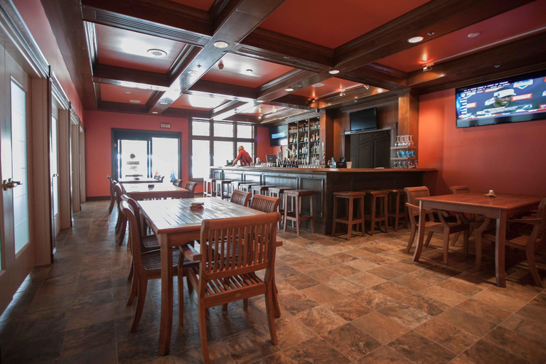 Food & Drinks 5, Oakwood Resort, Kosciusko