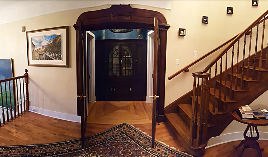Public Area 2, Monroe House Executive Suites, Division No. 1