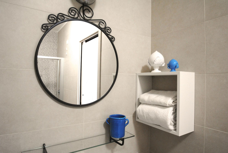 Bathroom 5, B&B Puglia Vista Mare, Bari