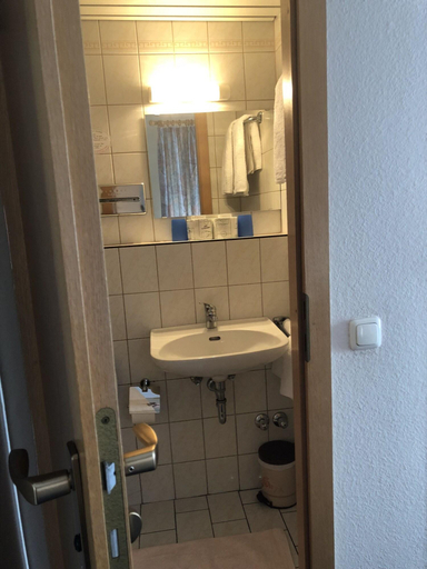Bathroom 5, Hotel Kreta, Bodenseekreis