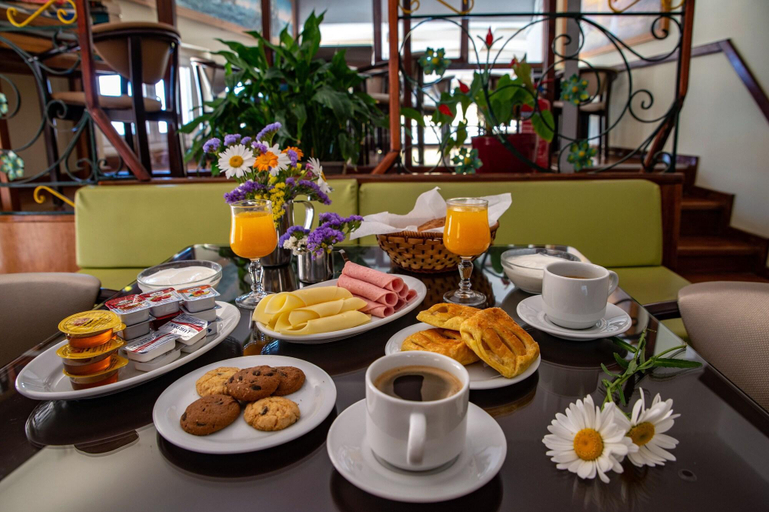 Food & Drinks 5, Lucia Hotel, Crete