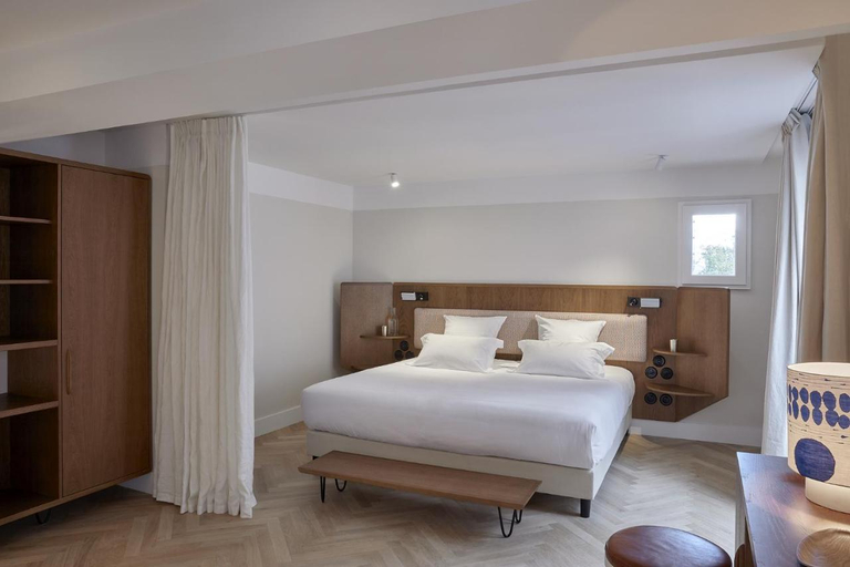 Bedroom 2, Du Sentier, Paris