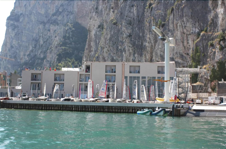 Sport & Beauty 2, Sail Home - Apartments for Wind Lovers, Brescia
