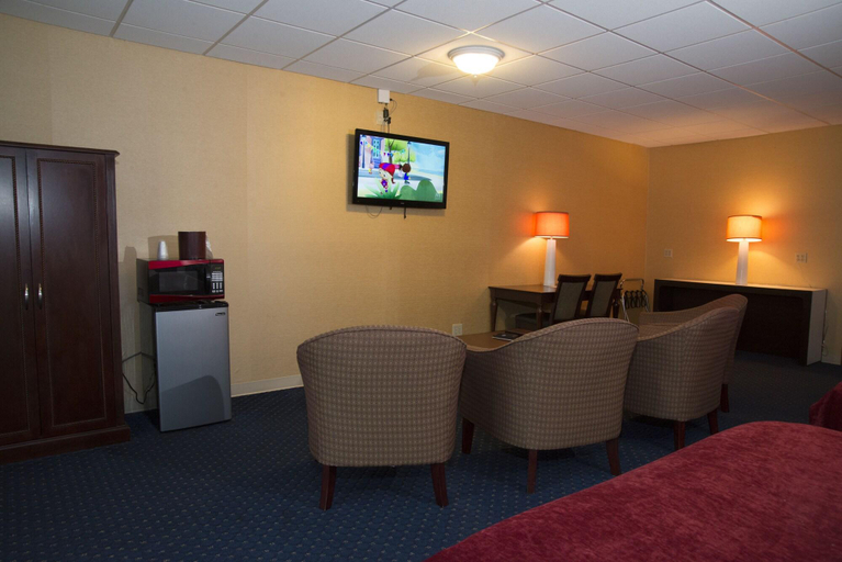 Public Area 3, Hampton Falls Inn, Rockingham
