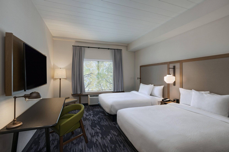 Bedroom 3, Fairfield Inn & Suites by Marriott St. Louis Downtown, Saint Louis