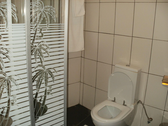 Bathroom 4, Morogoro Hotel, Morogoro Urban