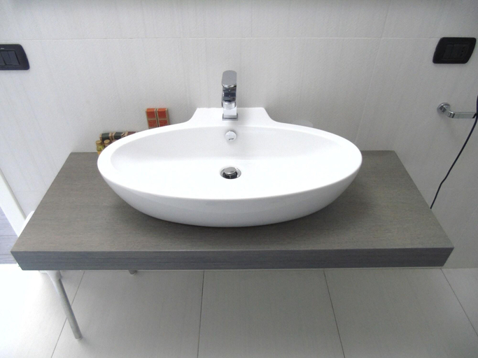 Bathroom 5, Arete' Luxury Room, Reggio Di Calabria