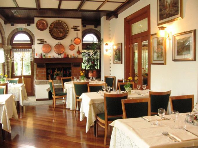 Food & Drinks 5, Hotel Sagittario, Padua