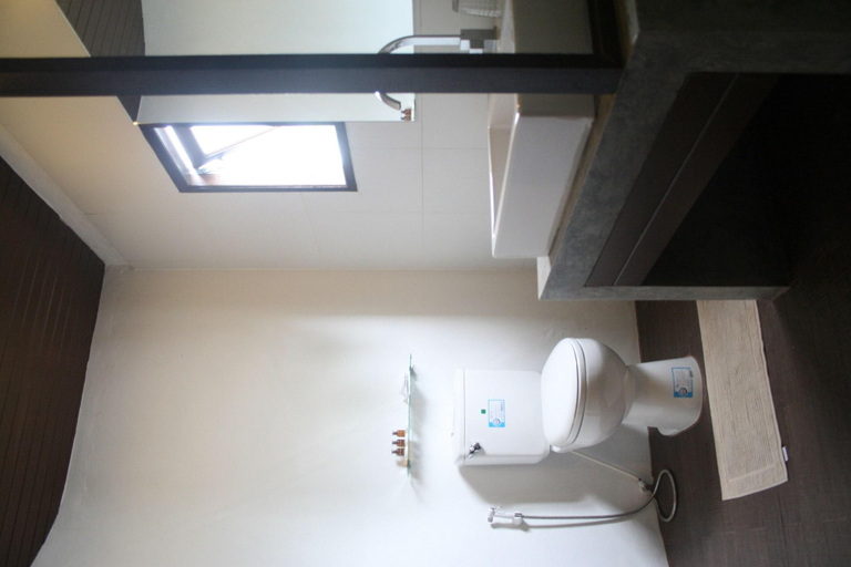 Bathroom 4, Baan Talay - Thungwualaen, Pathiu