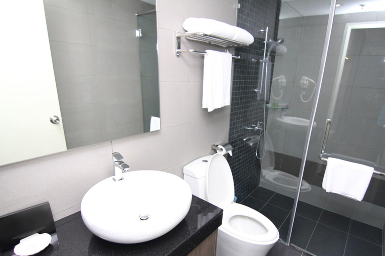 Bathroom 4, Nexus Regency Suites & Hotel Kuala Lumpur, Kuala Lumpur