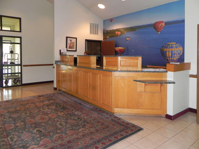 Public Area 2, Clarion Pointe on the lake Clarksville-South Hill West, Mecklenburg