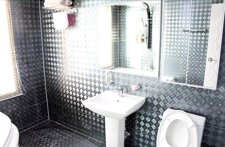 Bathroom 4, Andong River Sunset Pension, Andong
