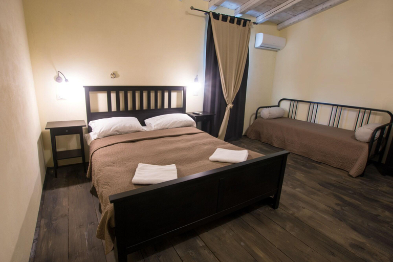 Bedroom 4, Borgo del Carato, Syracuse