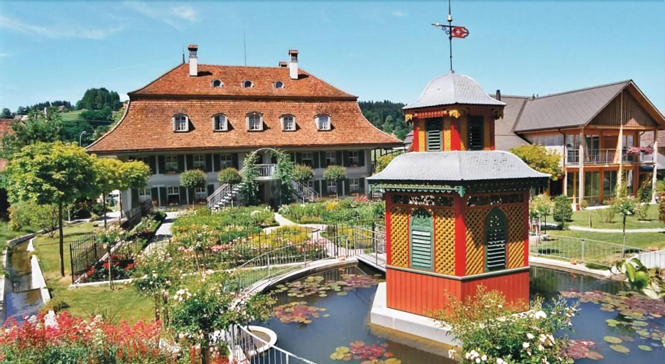 Exterior & Views 2, Romantik Hotel Bären, Trachselwald