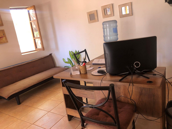 Public Area, Antaira Bed and Tours, El Loa