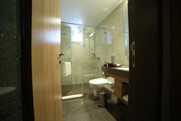 Bathroom 4, Native By Chancery Hotels, Belgaum