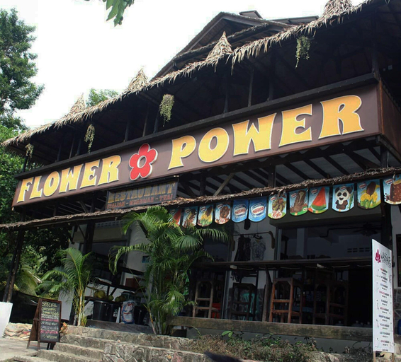Public Area 3, Flower Power Village, Muang Ranong