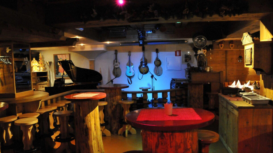 Food & Drinks 5, Hotel Tabladel, Bolzano