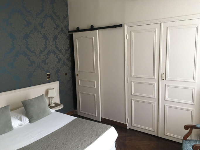 Bathroom 4, Hotel du Parc - Montpellier, Hérault