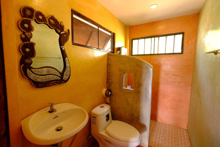 Bathroom 4, Khunyuam Resort, Khun Yuam