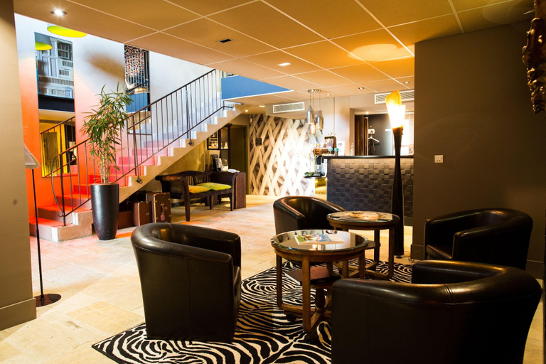 Public Area 2, Hotel Bastide de Lourmarin, Vaucluse