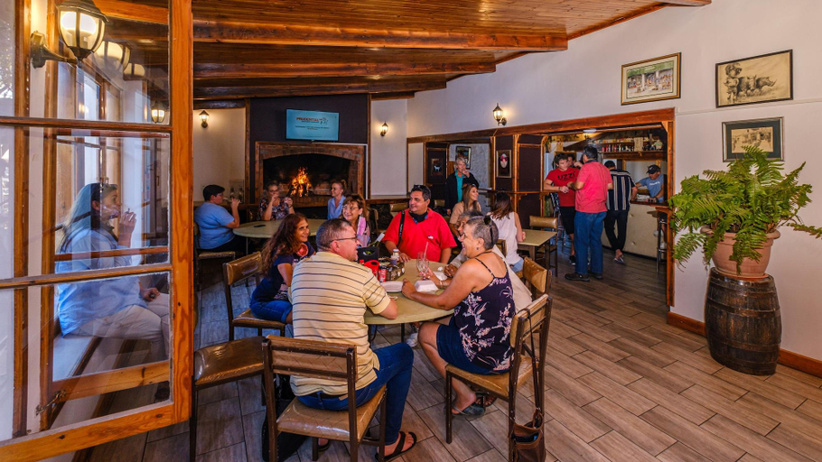 Public Area 2, Paternoster Hotel, West Coast