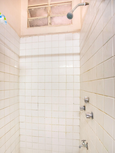 Bathroom 4, Hotel Margarita, Mérida