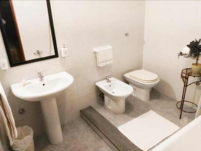 Bathroom 3, B&B Main Street, Reggio Di Calabria