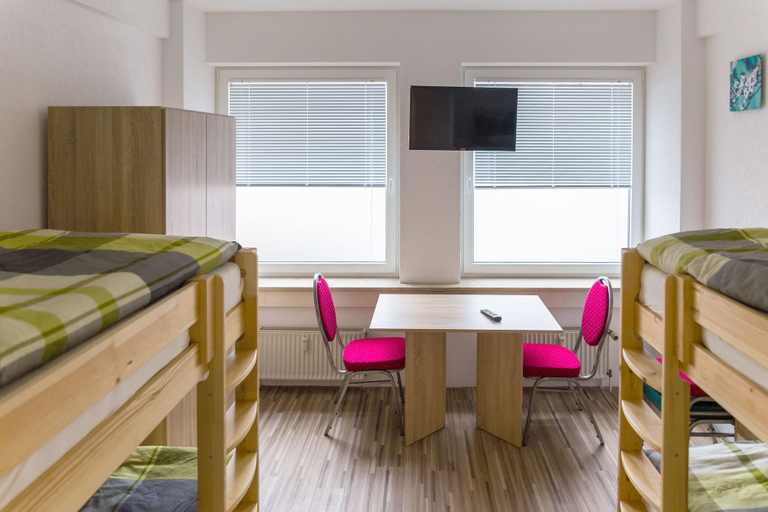 Bedroom 3, BHQ - BoardingHouse Quickborn, Pinneberg