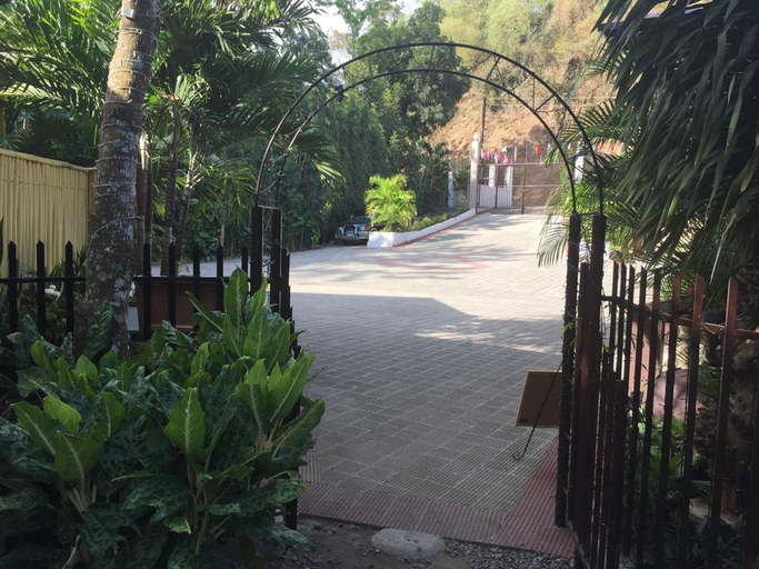 Exterior & Views 2, Bella Vista Resort, Naguilian