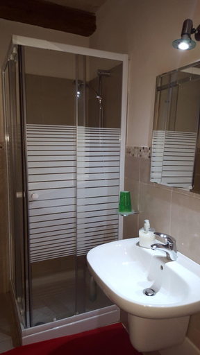 Bathroom 5, Casa Nave, Bari