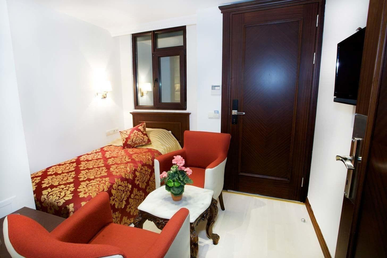 Bedroom 3, New City Hotel, Şişli